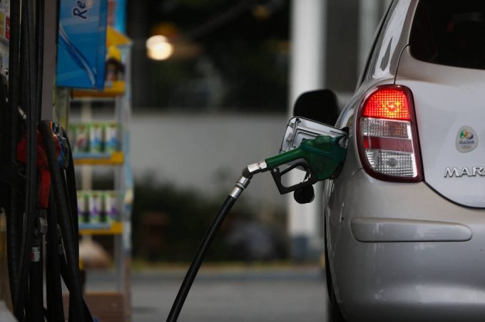 Decreto pode elevar para atÃ© 40% o percentual de etanol na gasolina