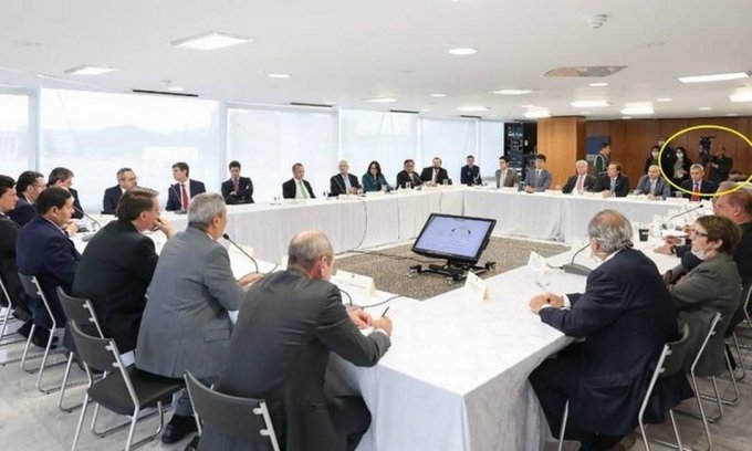 Bolsonaro defendeu em reuniÃ£o troca na PF para evitar que familiares e aliados fossem prejudicados