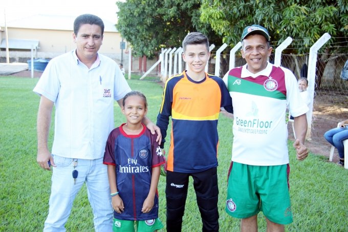 Atletas de Santa Terezinha disputarÃ£o mundial infantil de futebol