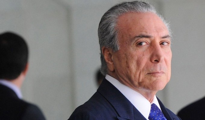 Zveiter dÃ¡ parecer favorÃ¡vel Ã  admissibilidade da denÃºncia contra Temer