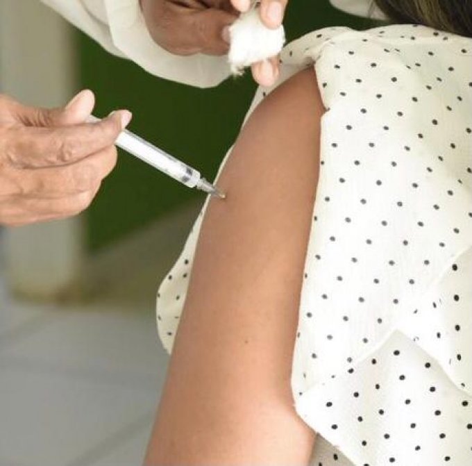 MP investiga fura-filas das vacinas contra a Covid-19 em CrixÃ¡s