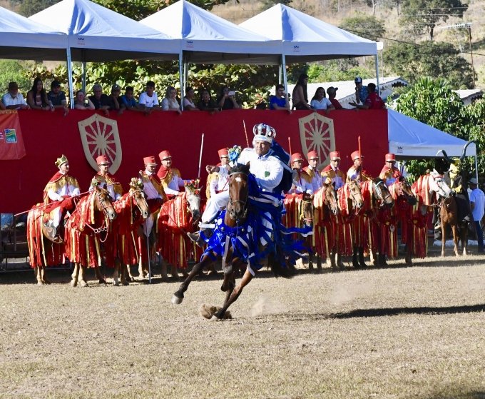 Cavalhadas de Cedrolina: tradiÃ§Ã£o se mantÃ©m forte