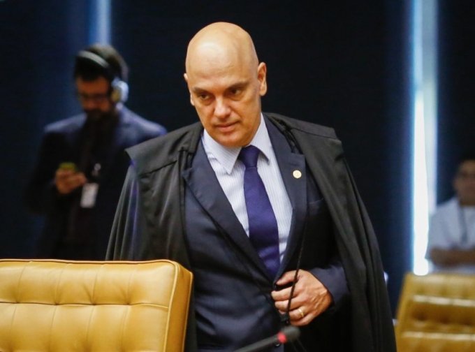 Moraes dÃ¡ 48 horas para Bolsonaro apresentar medidas contra o coronavÃ­rus