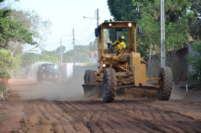 Campos Verdes inicia pavimentaÃ§Ã£o asfÃ¡ltica de bairros